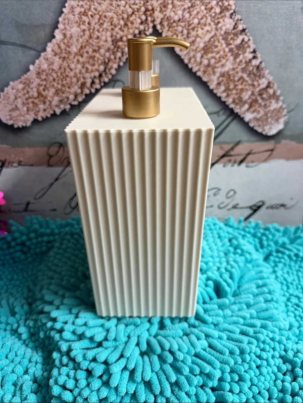 ❣️5|$25❣️Cream Ribbed Dual Soap Dispenser with Gold Pumps
